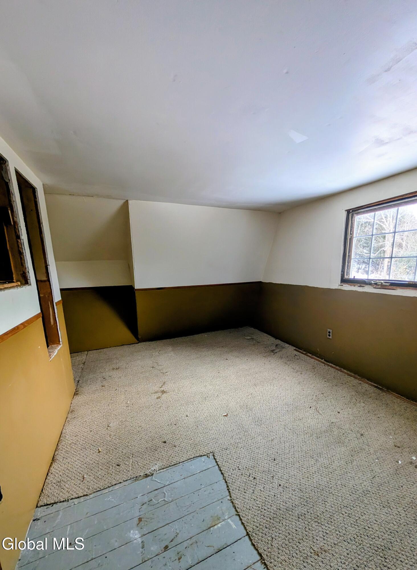 2387 New York 74 Ticonderoga NY 12883