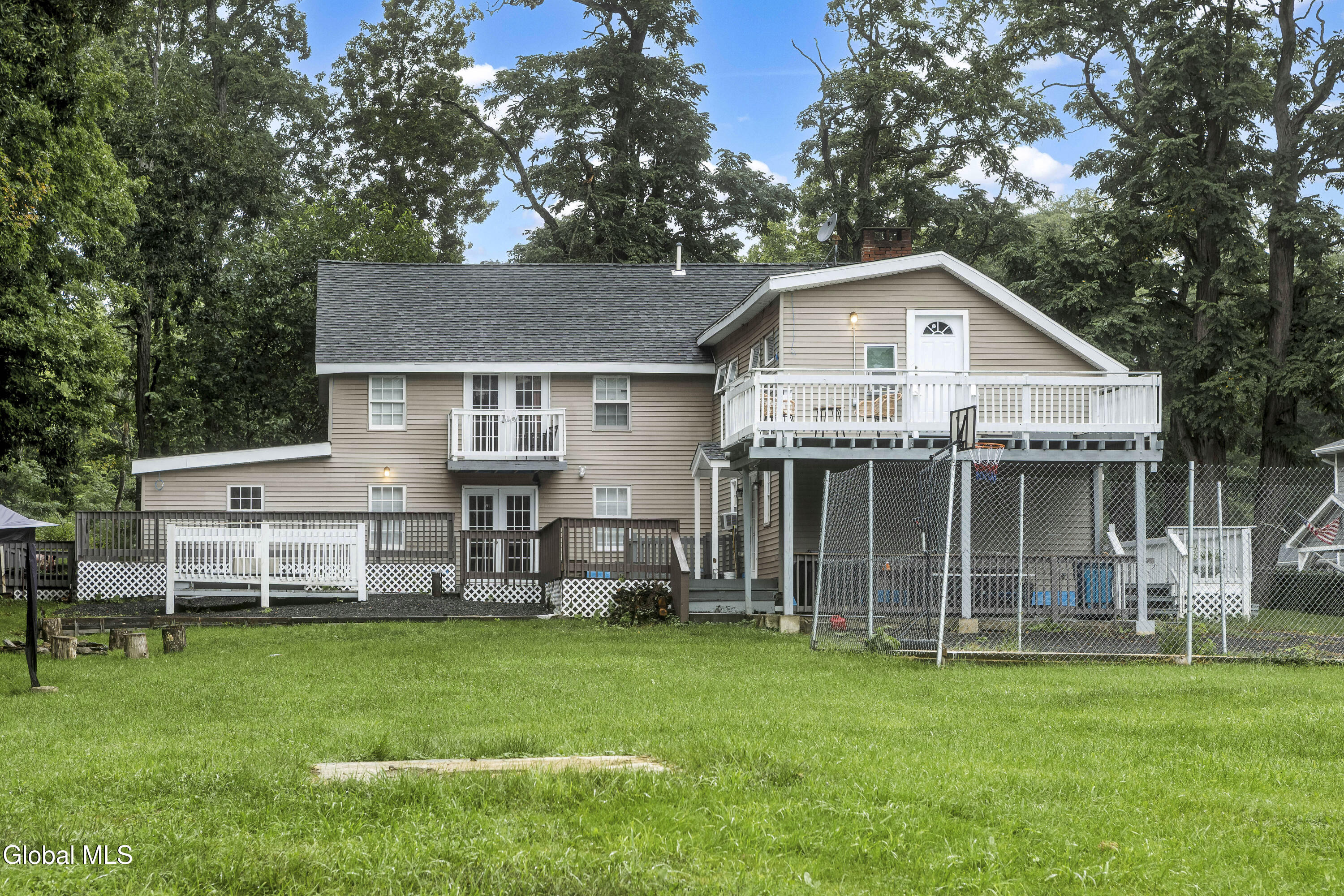 221 Hervey Sunside Road Cairo NY 12413