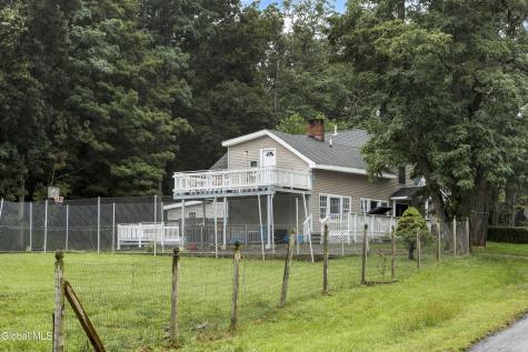 221 Hervey Sunside Road Cairo NY 12413