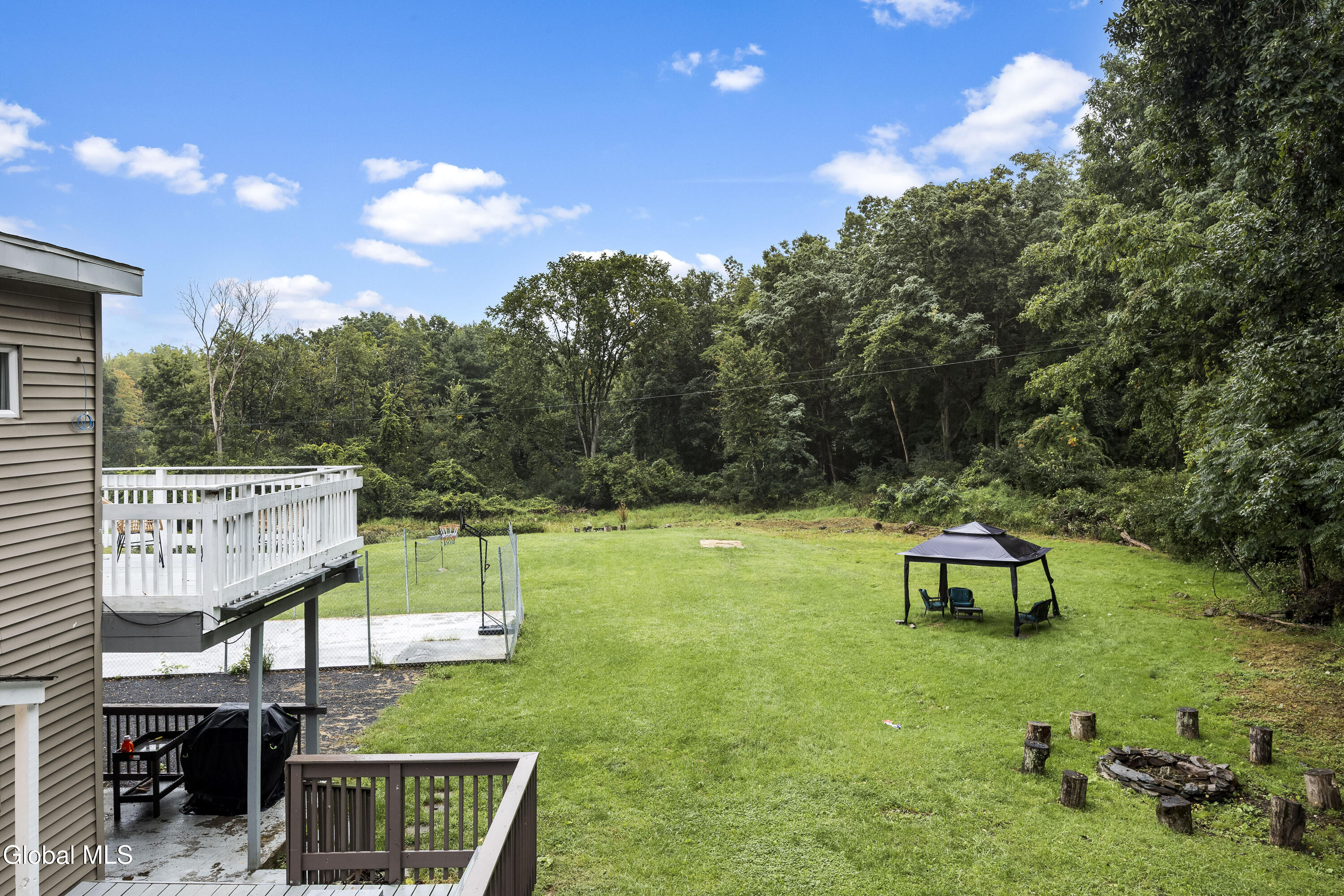 221 Hervey Sunside Road Cairo NY 12413