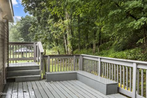 221 Hervey Sunside Road Cairo NY 12413