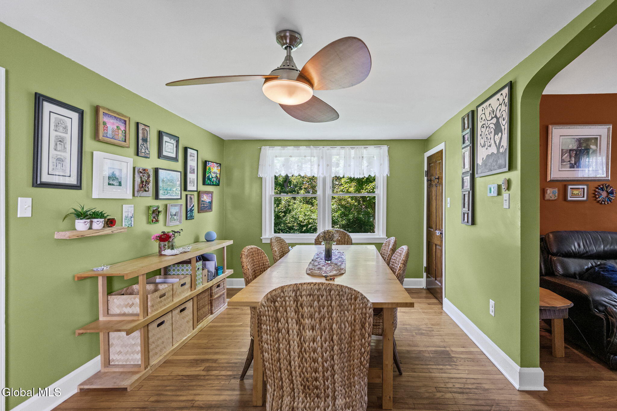1824 Hillside Avenue Schenectady NY 12309