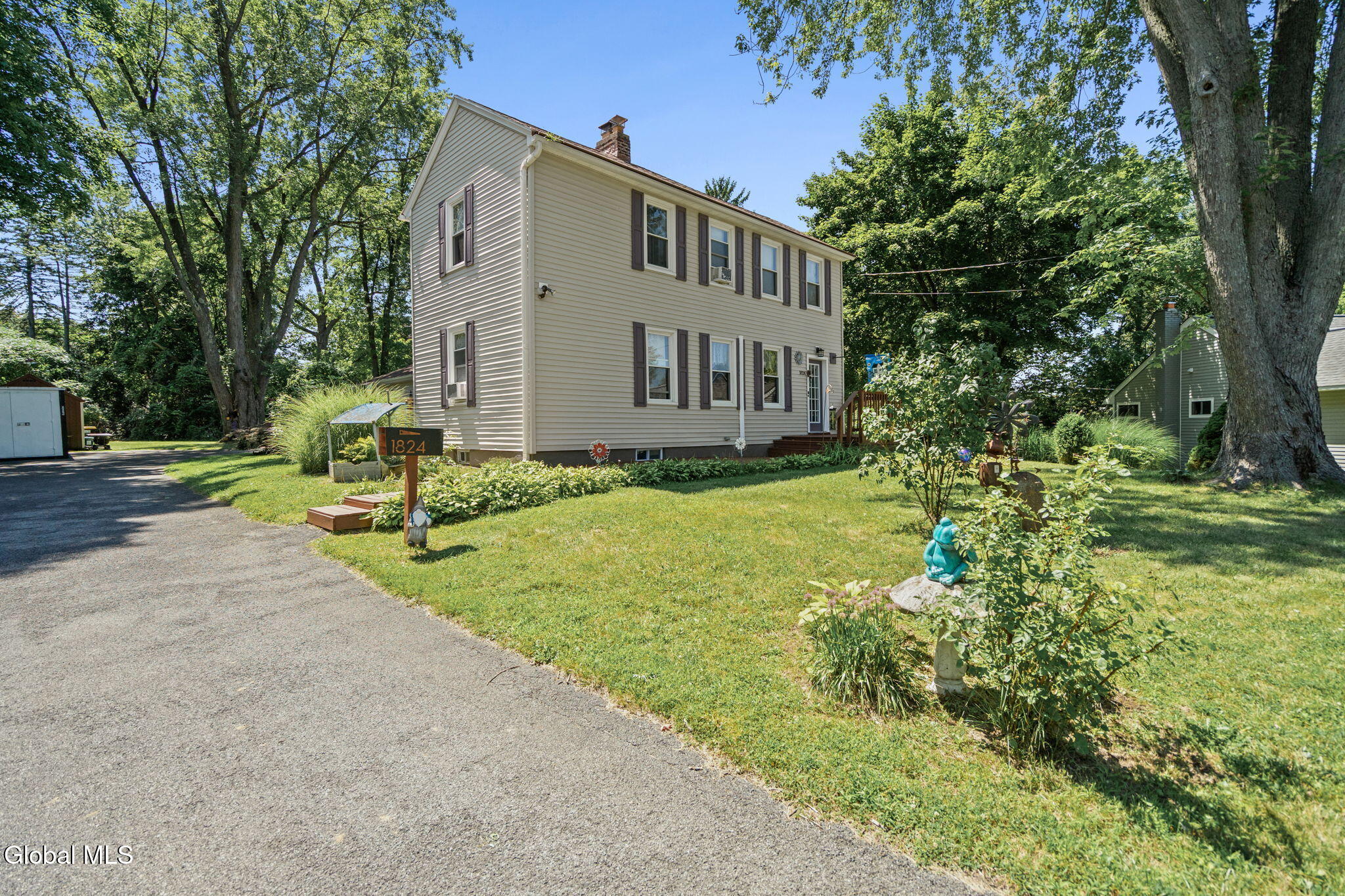 1824 Hillside Avenue Schenectady NY 12309