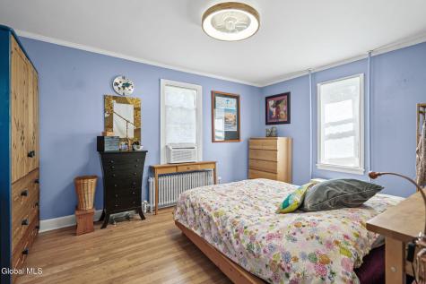 1824 Hillside Avenue Schenectady NY 12309
