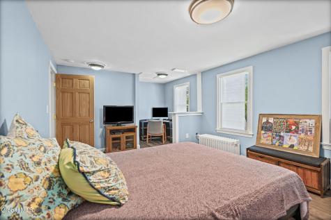 1824 Hillside Avenue Schenectady NY 12309