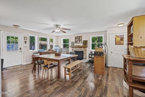 1824 Hillside Avenue Schenectady NY 12309
