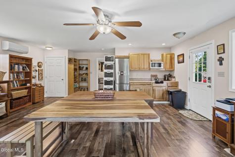 1824 Hillside Avenue Schenectady NY 12309