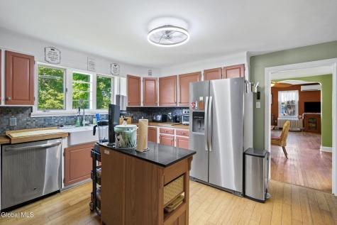 1824 Hillside Avenue Schenectady NY 12309
