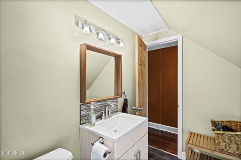 1824 Hillside Avenue Schenectady NY 12309