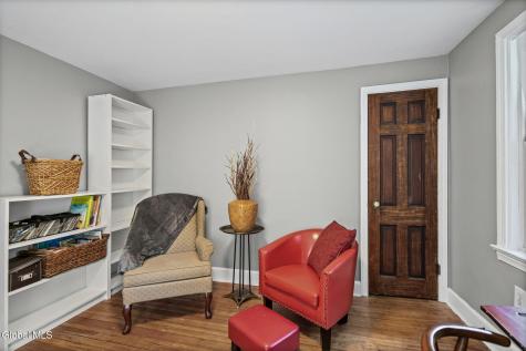 1824 Hillside Avenue Schenectady NY 12309
