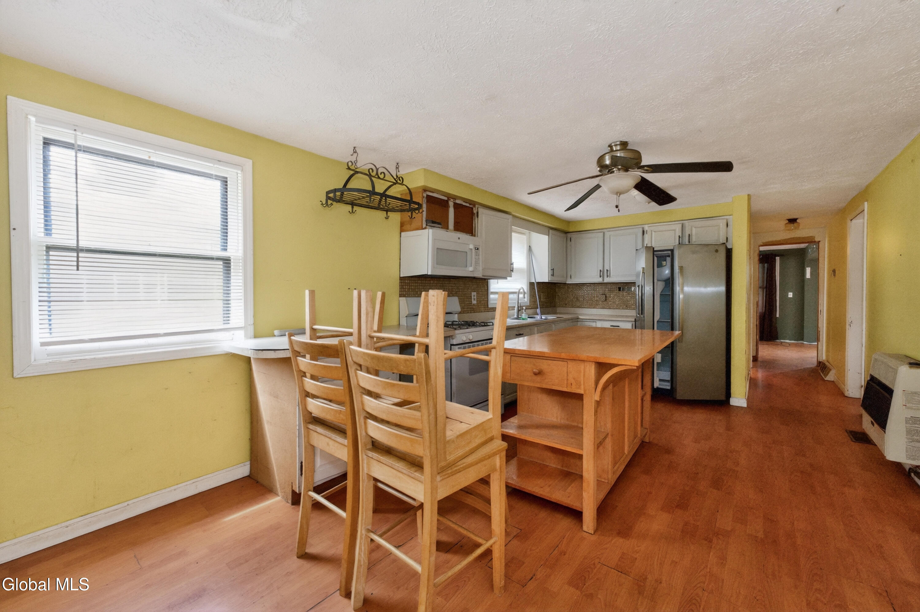 634 State Route 143 Westerlo NY 12193