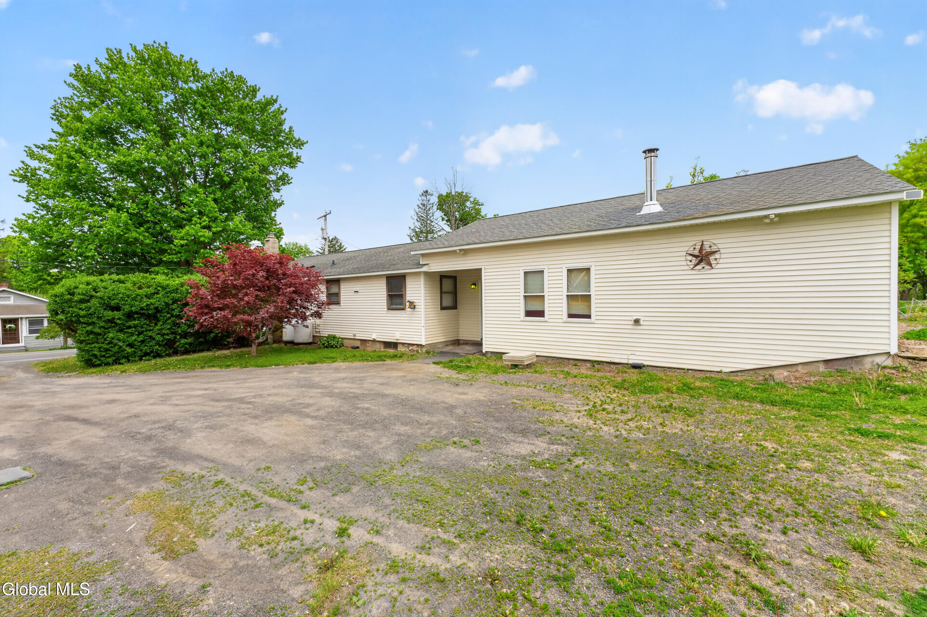 634 State Route 143 Westerlo NY 12193