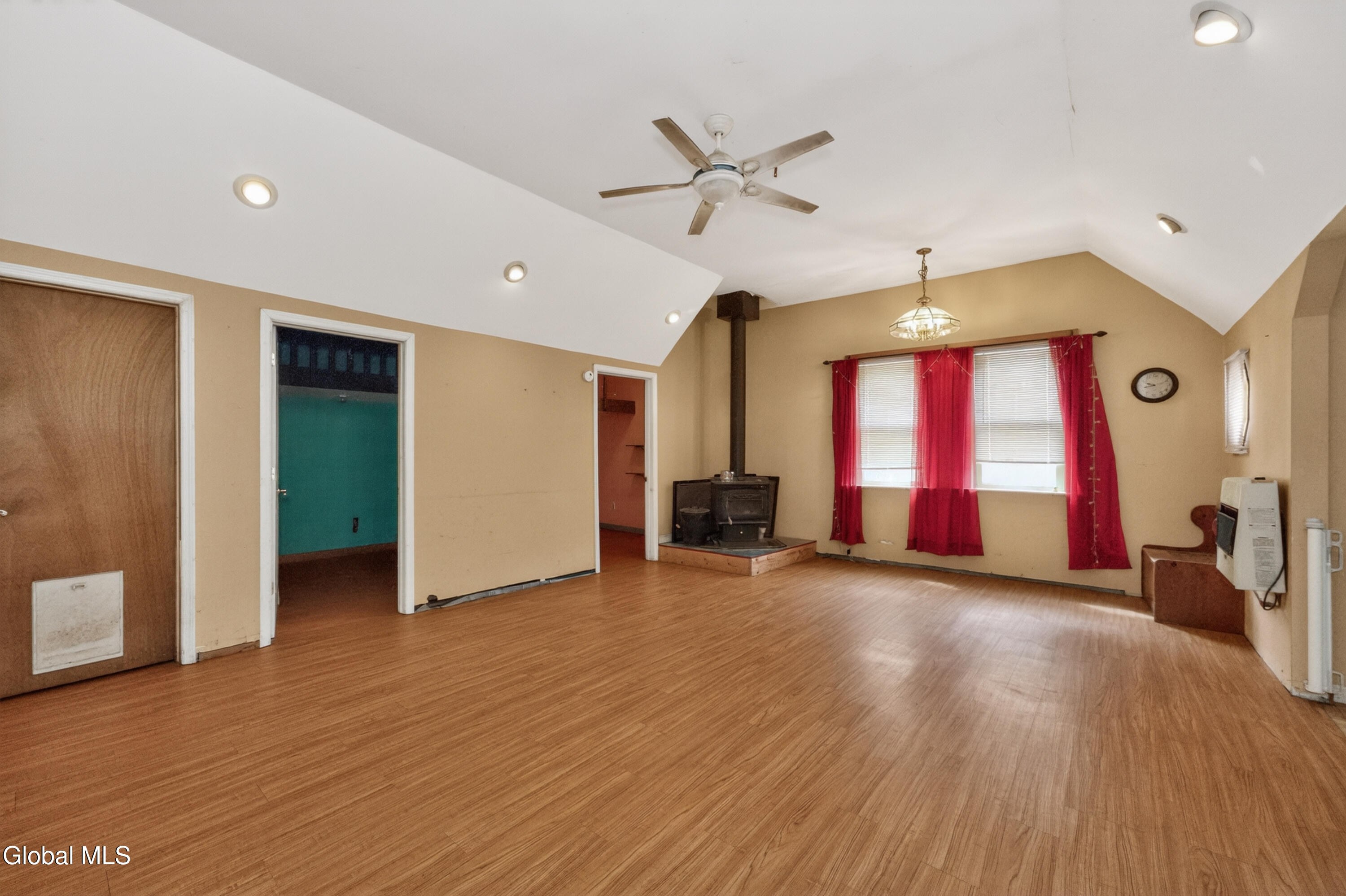634 State Route 143 Westerlo NY 12193