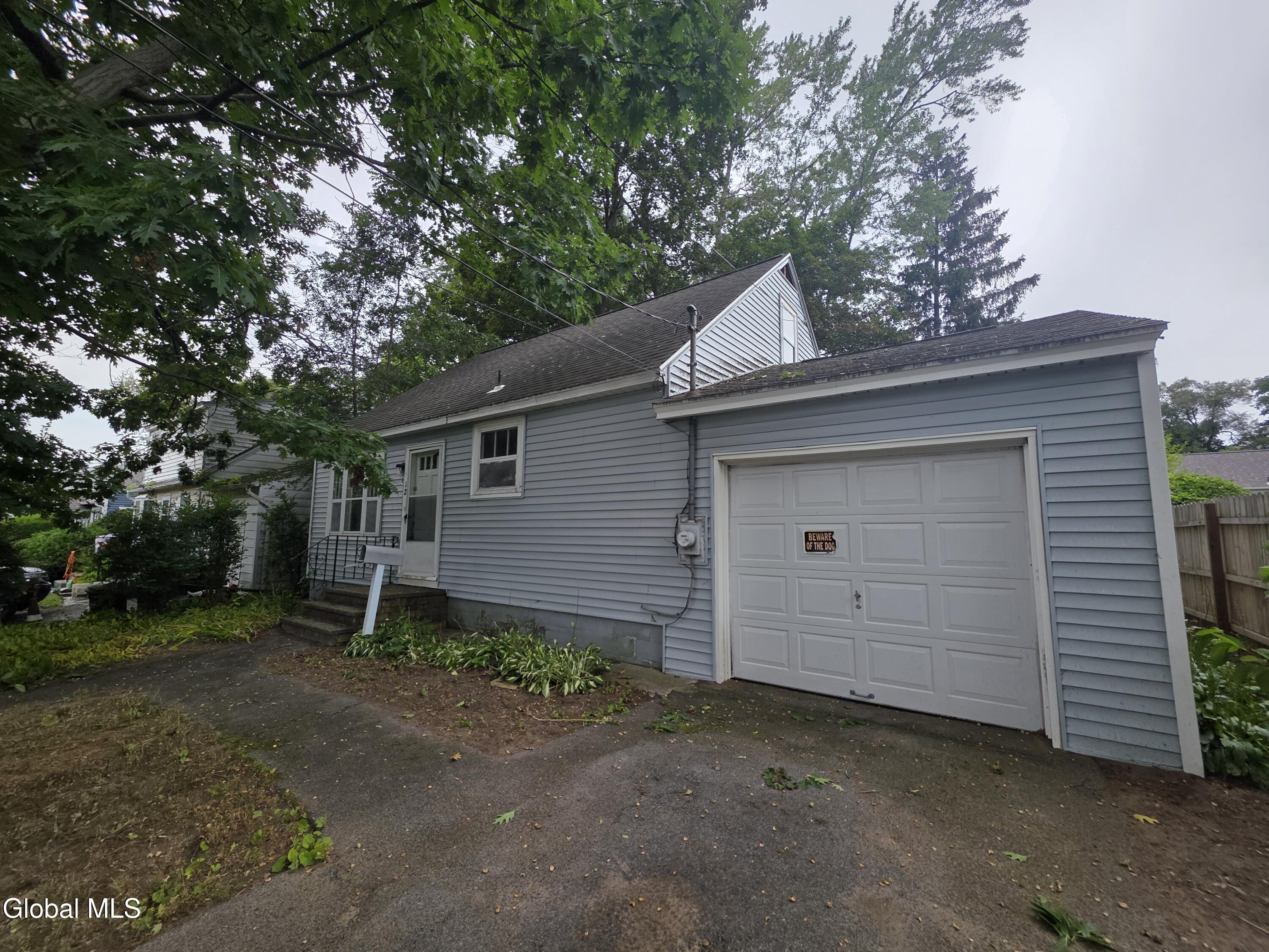 12 Fuller Terrace Colonie NY 12205