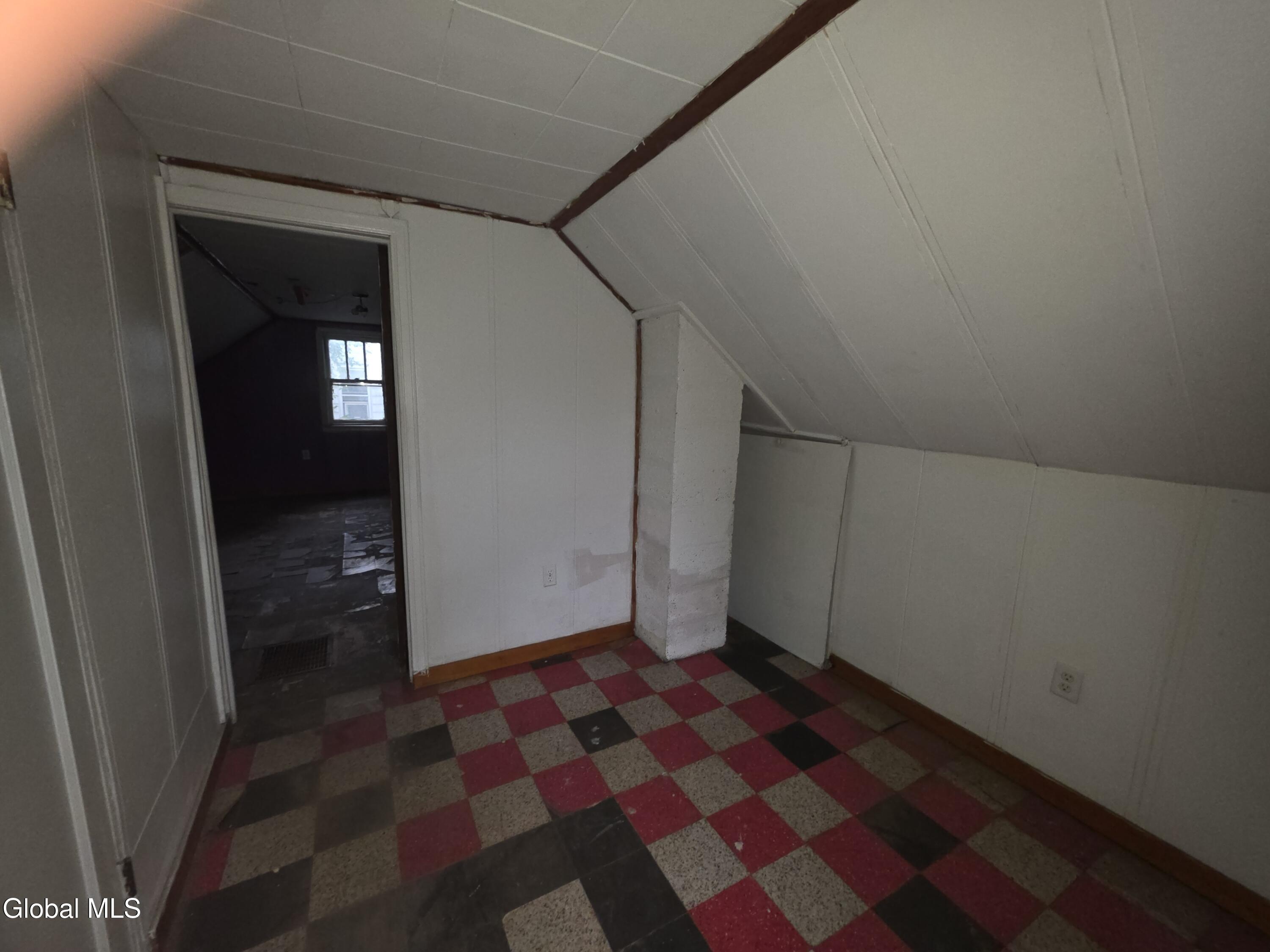 12 Fuller Terrace Colonie NY 12205