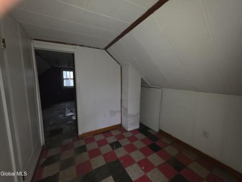12 Fuller Terrace Colonie NY 12205