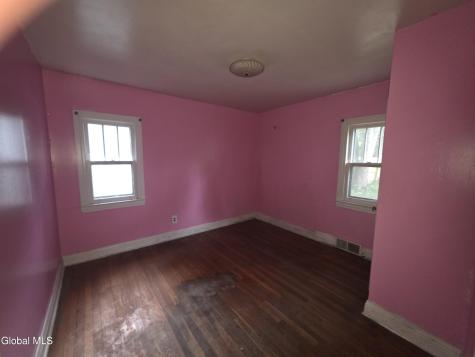 12 Fuller Terrace Colonie NY 12205