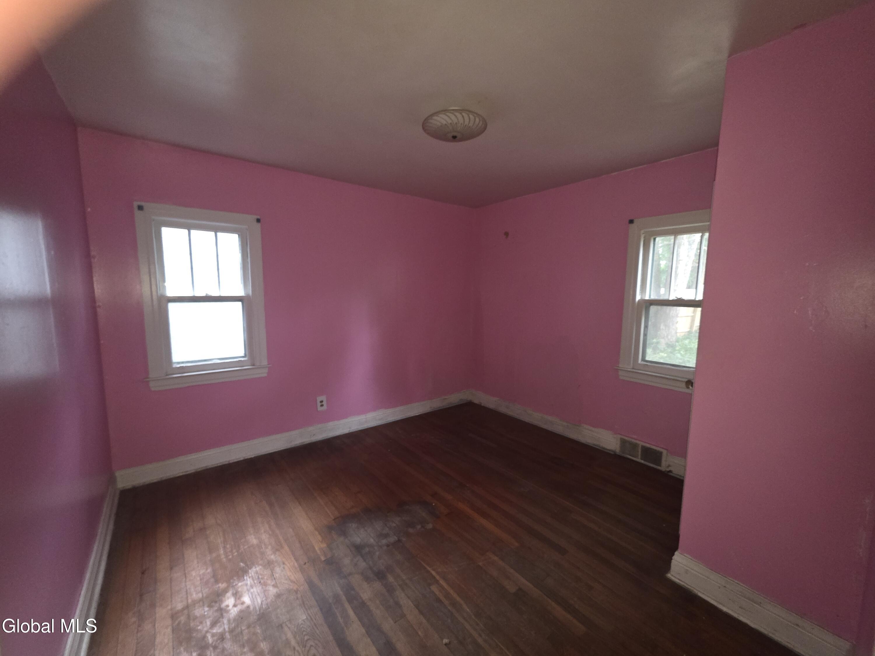 12 Fuller Terrace Colonie NY 12205