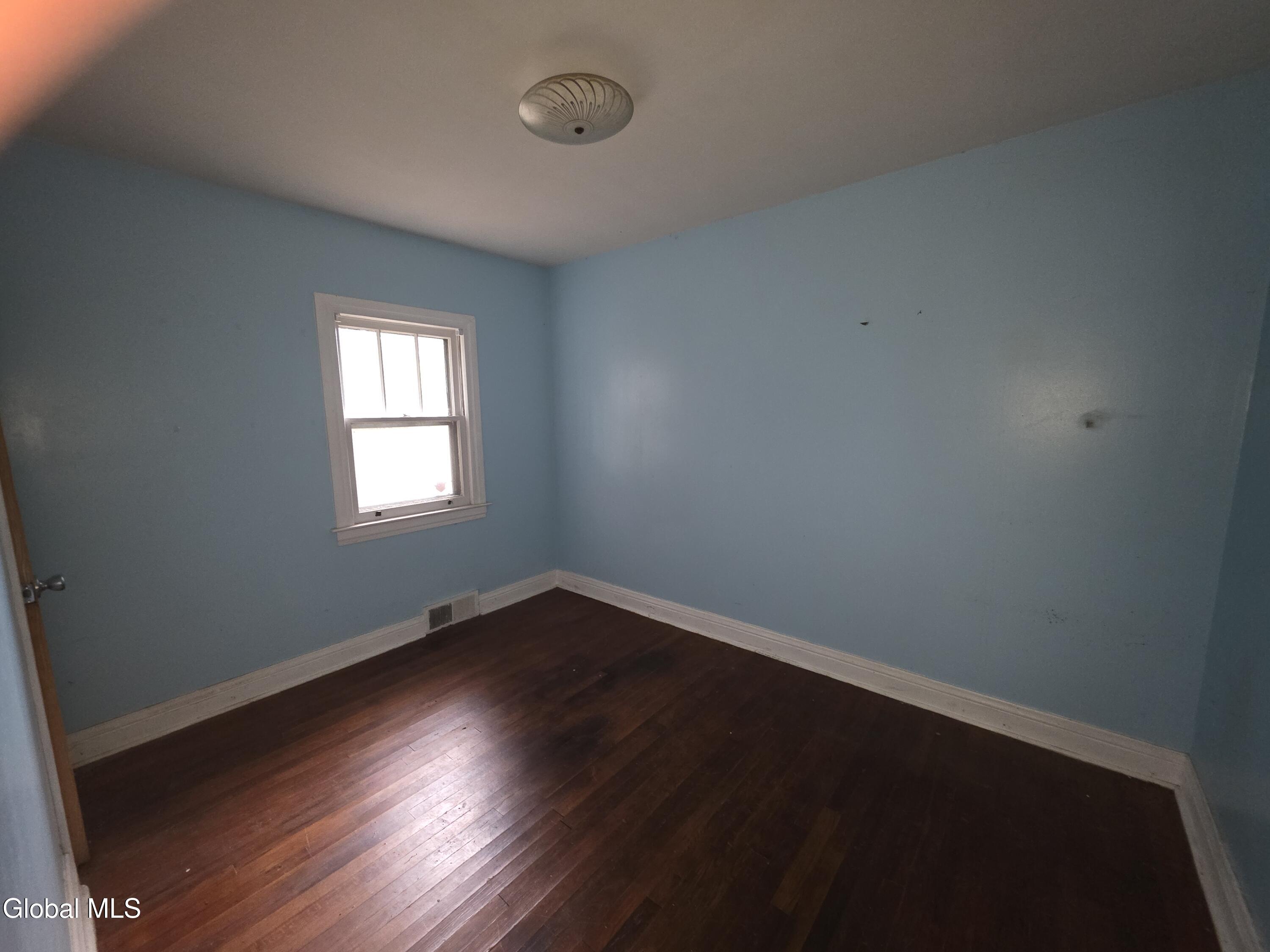 12 Fuller Terrace Colonie NY 12205