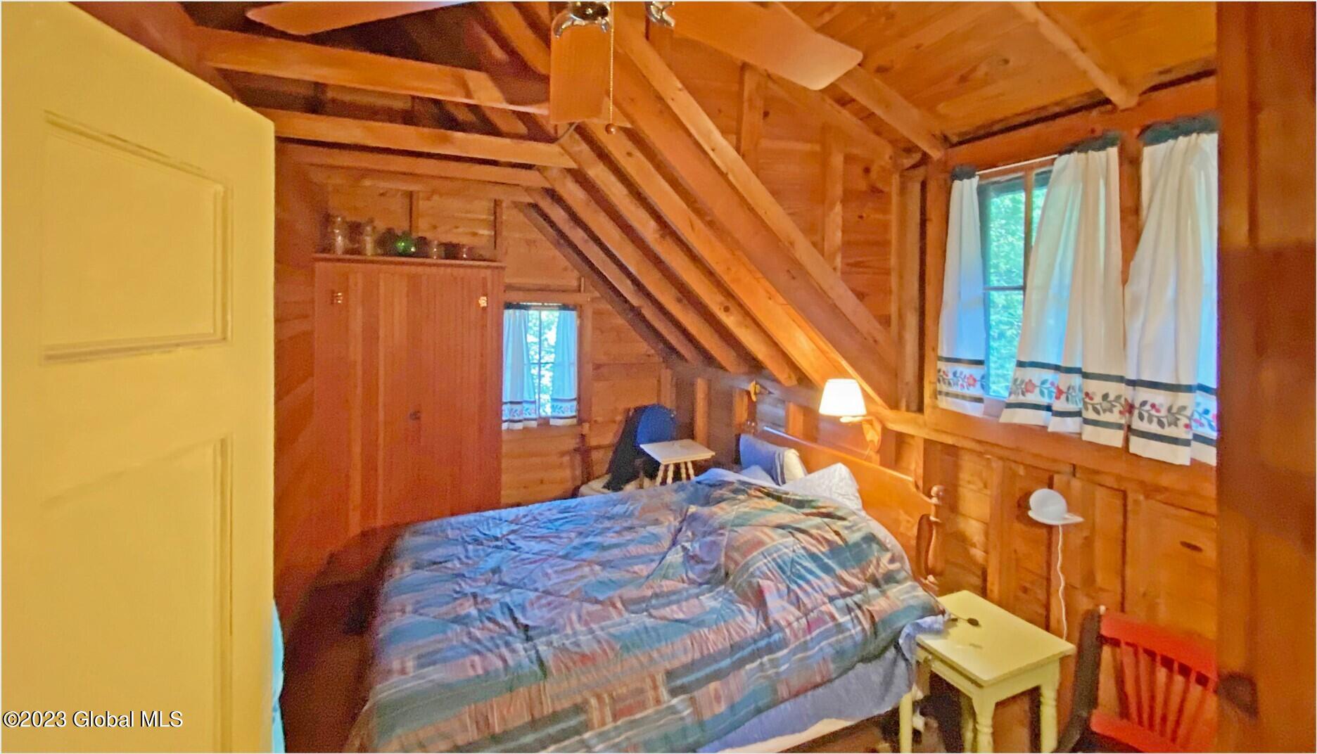 21 Deepwood Drive Ticonderoga NY 12883