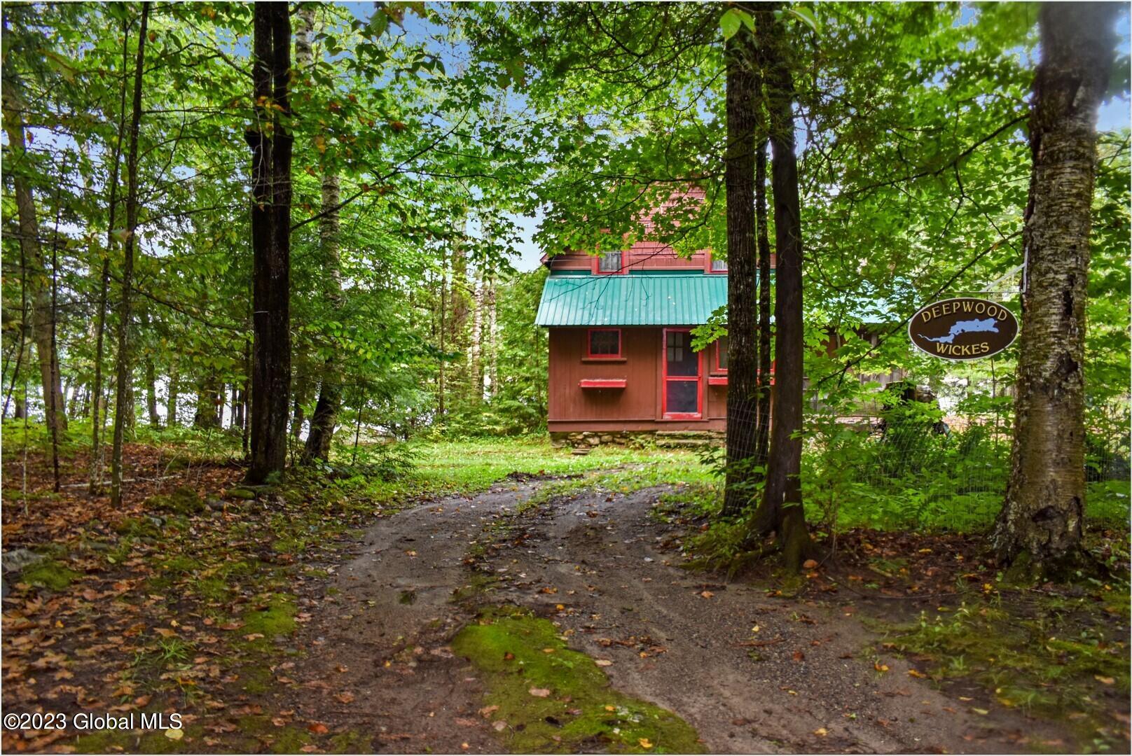 21 Deepwood Drive Ticonderoga NY 12883