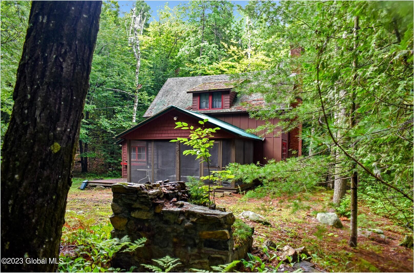 21 Deepwood Drive Ticonderoga NY 12883