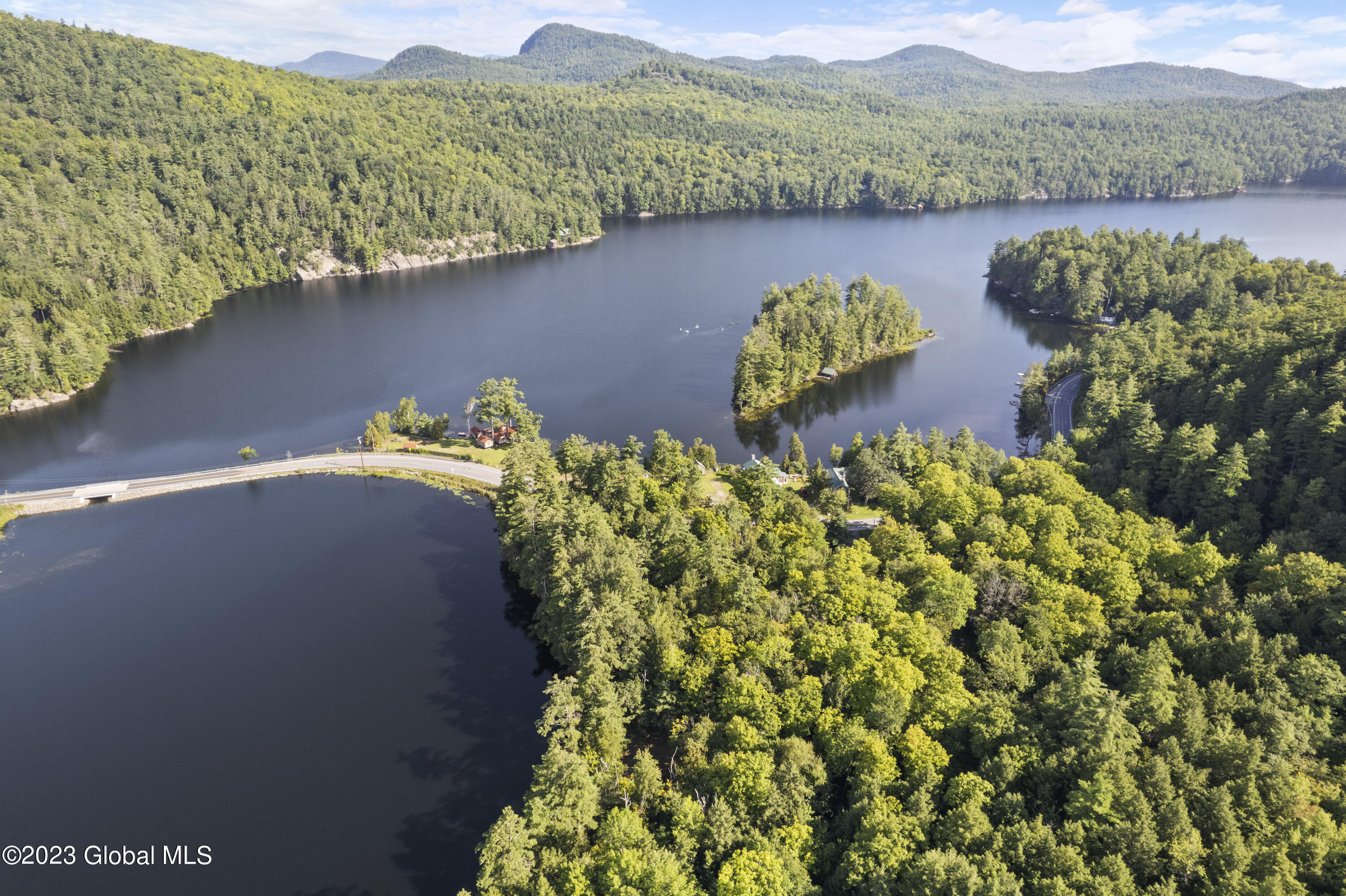 21 Deepwood Drive Ticonderoga NY 12883