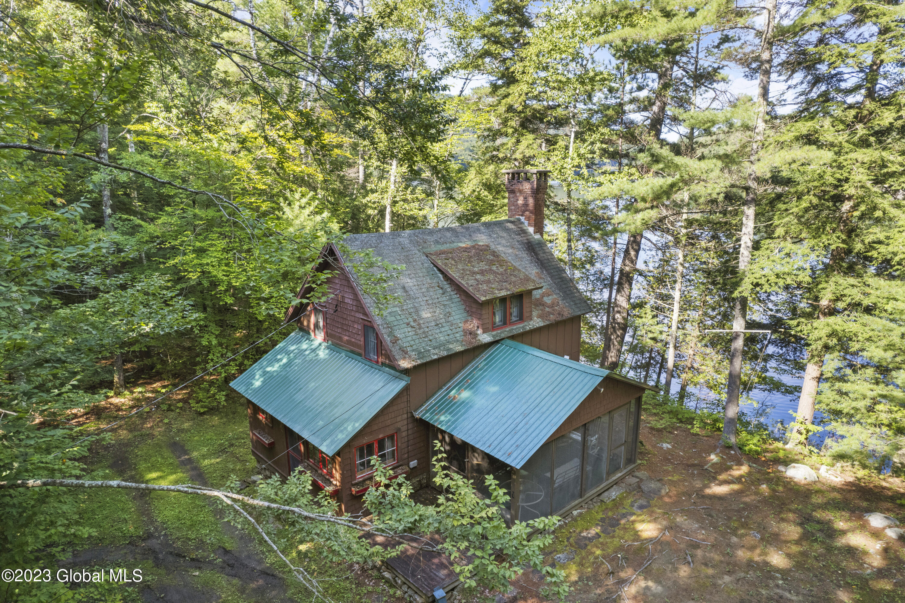 21 Deepwood Drive Ticonderoga NY 12883