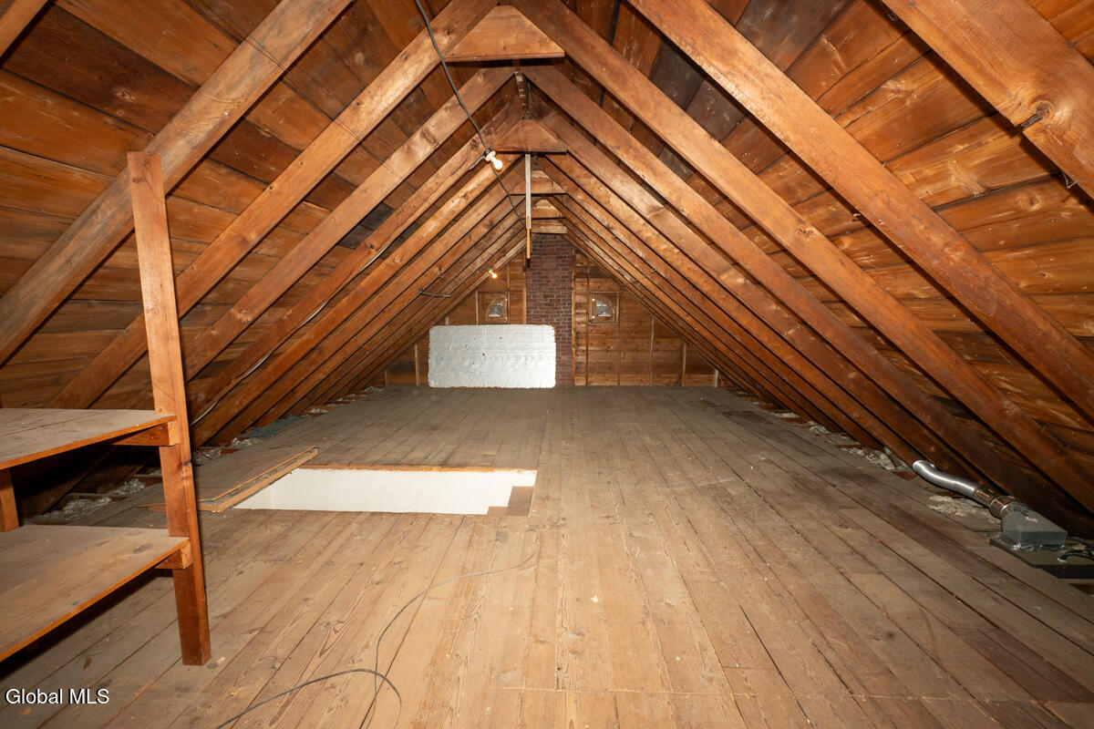 21 Douglas Road Delmar NY 12054