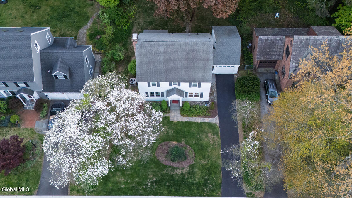 21 Douglas Road Delmar NY 12054