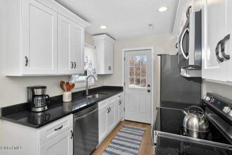 40 Sherwood Drive Latham NY 12110