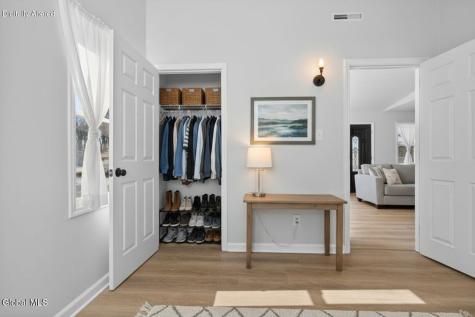 40 Sherwood Drive Latham NY 12110