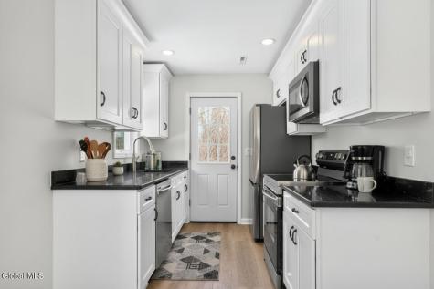 40 Sherwood Drive Latham NY 12110