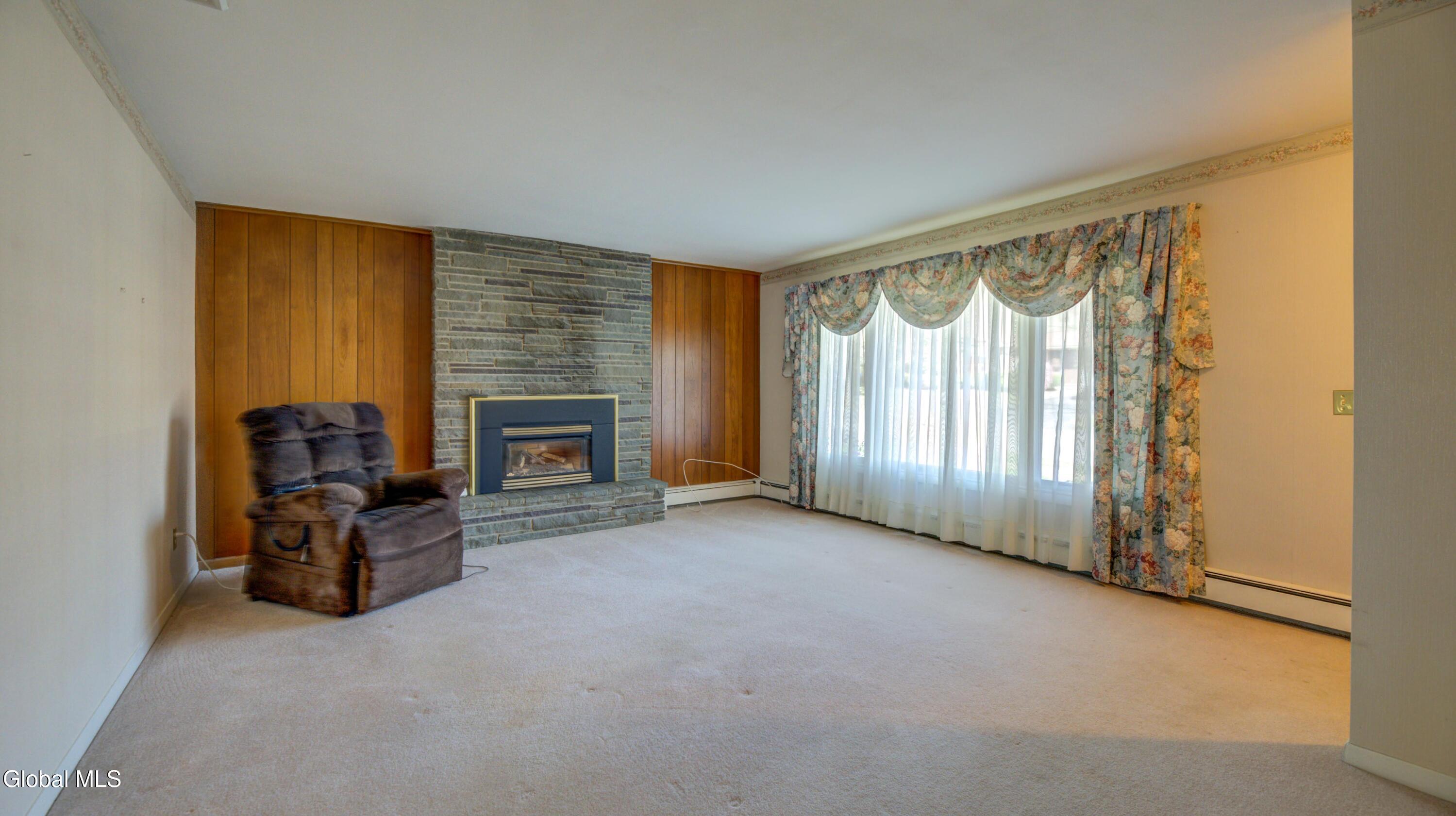 39 Northern Terrace Gloversville NY 12078