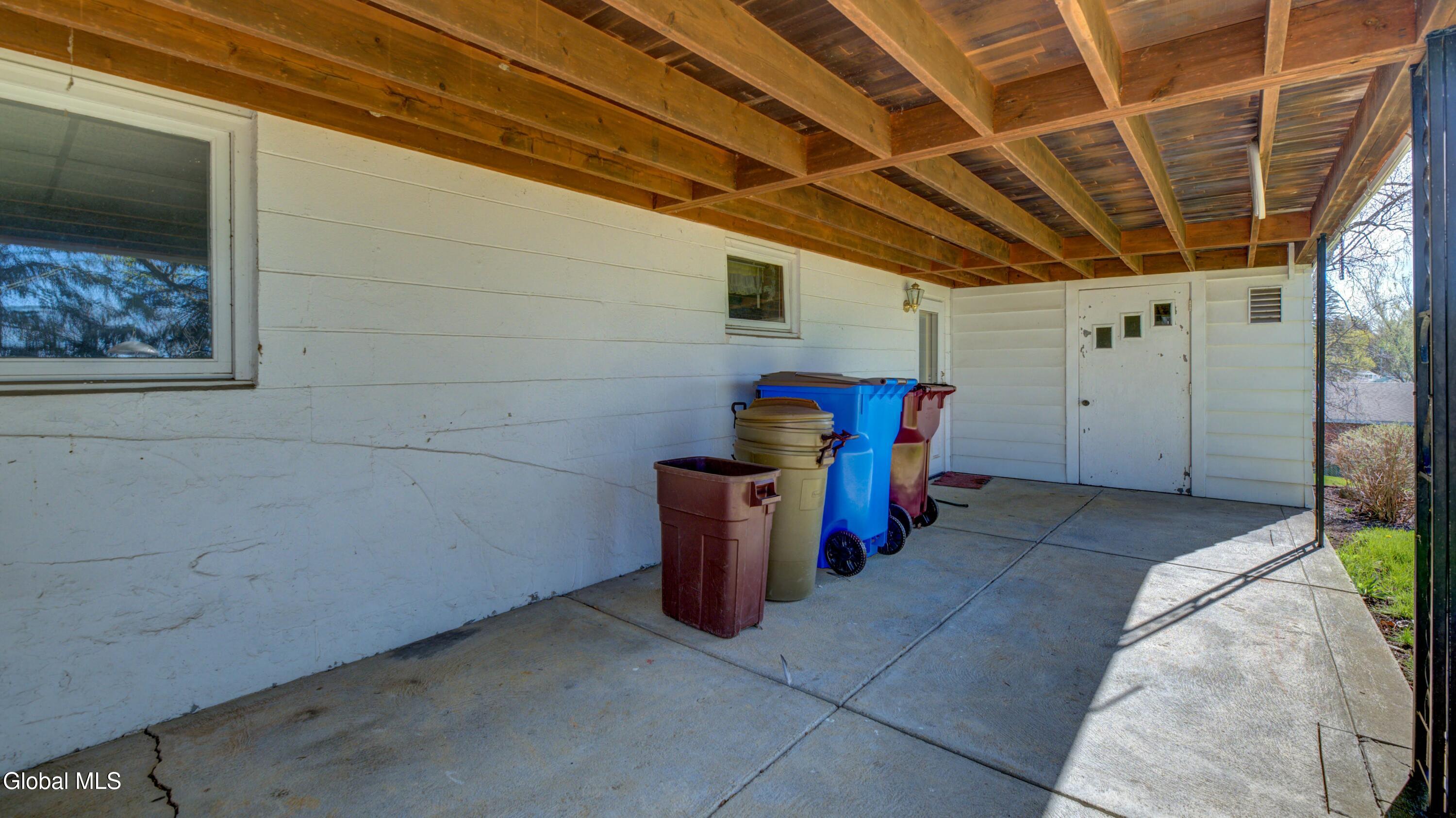 39 Northern Terrace Gloversville NY 12078