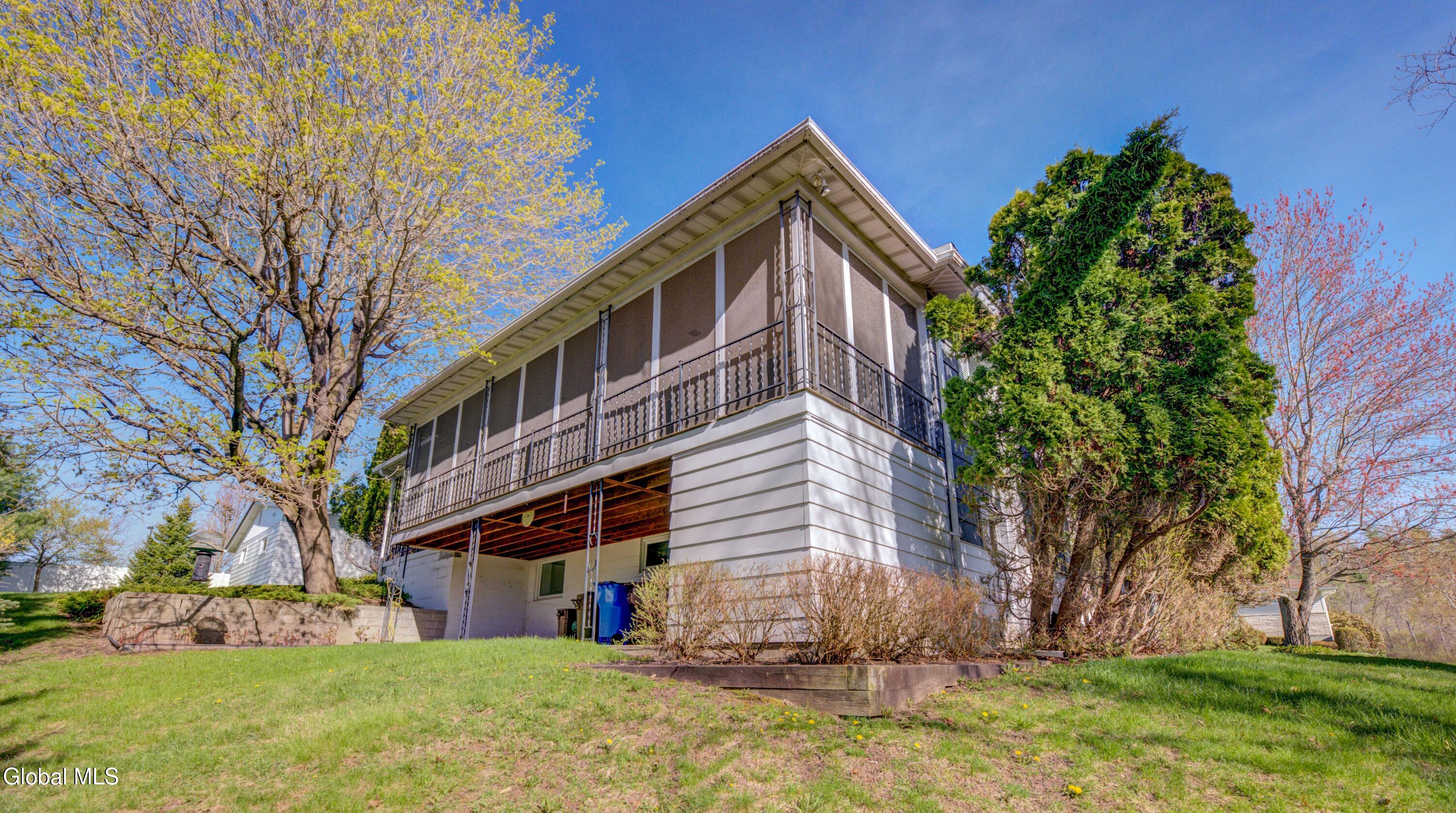 39 Northern Terrace Gloversville NY 12078