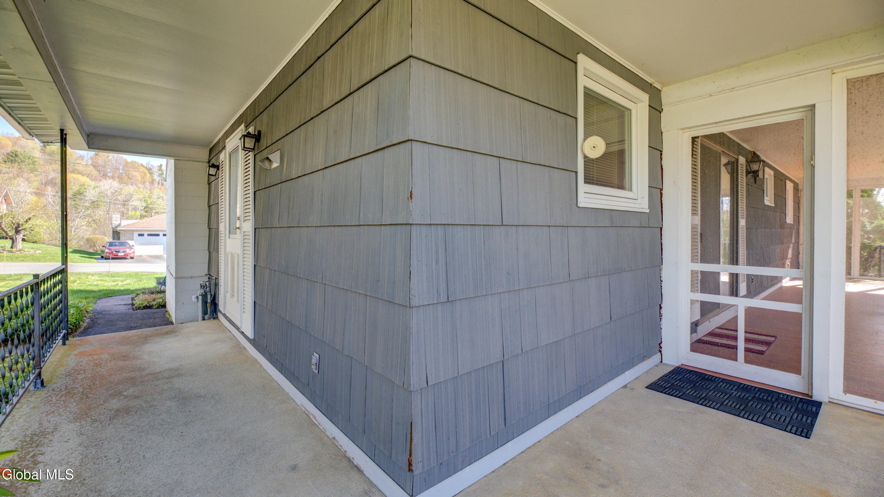 39 Northern Terrace Gloversville NY 12078