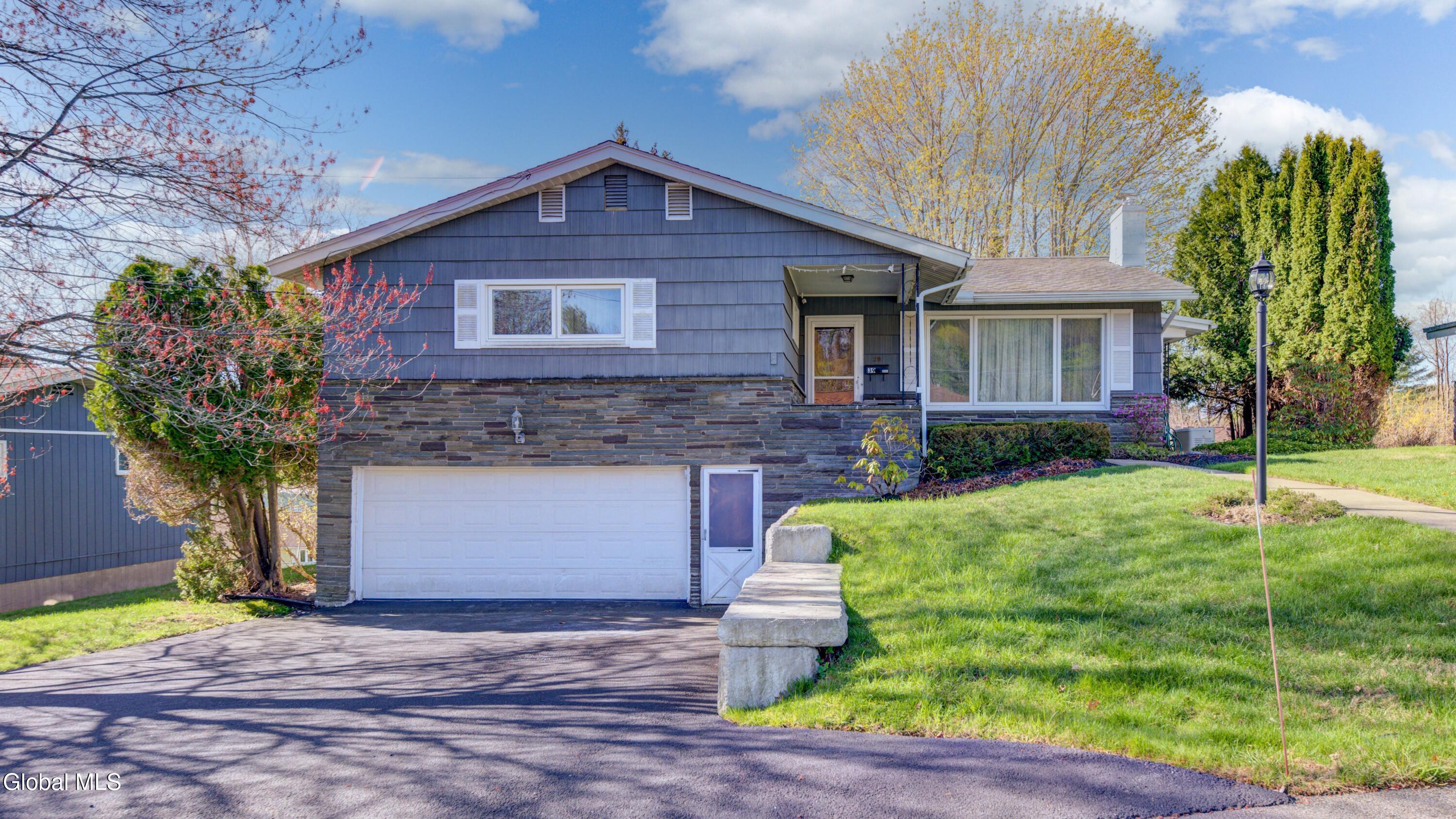 39 Northern Terrace Gloversville NY 12078