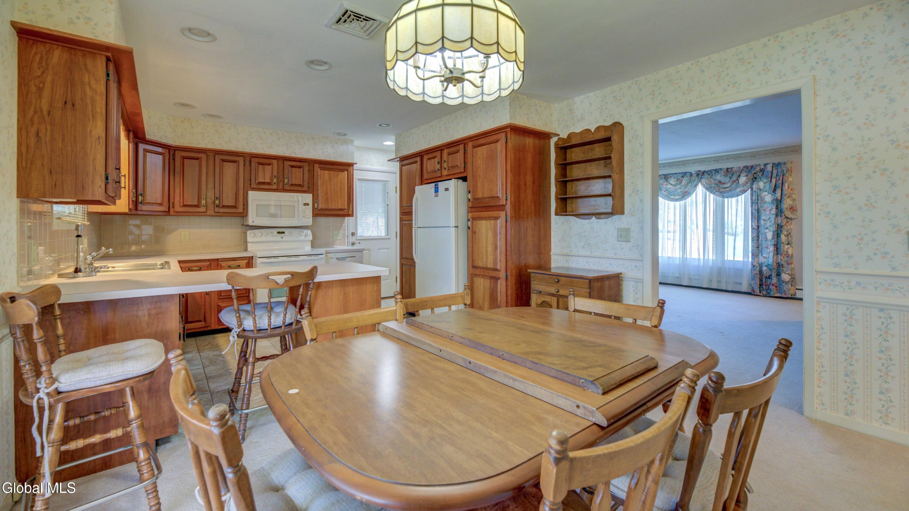 39 Northern Terrace Gloversville NY 12078