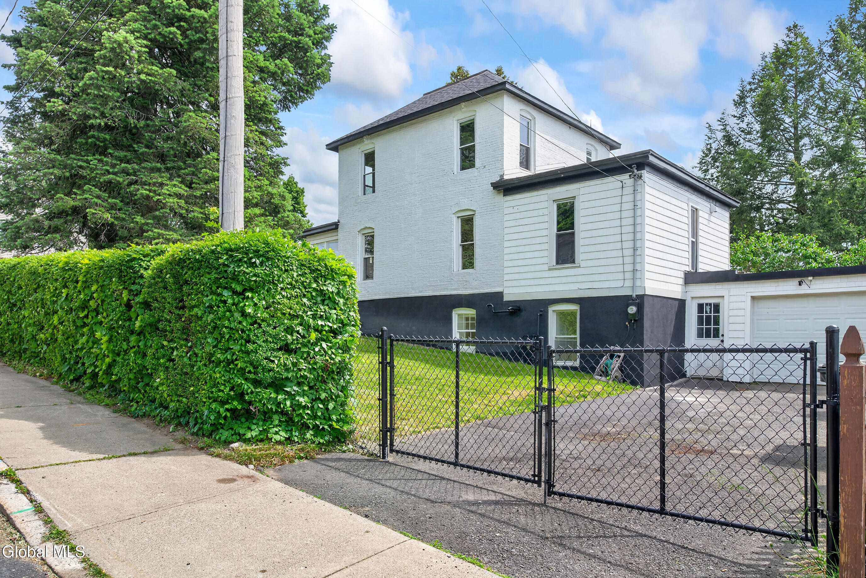 1751 5th Street Rensselaer NY 12144