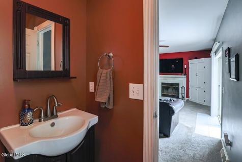 417 Helderview Drive Altamont NY 12009