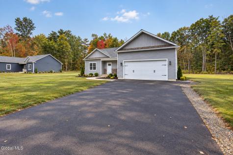 10 Wolfe Road Queensbury NY 12804