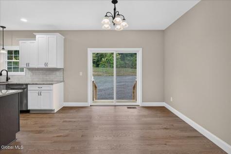 10 Wolfe Road Queensbury NY 12804