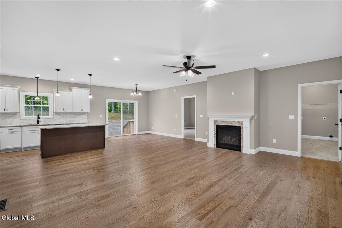 10 Wolfe Road Queensbury NY 12804