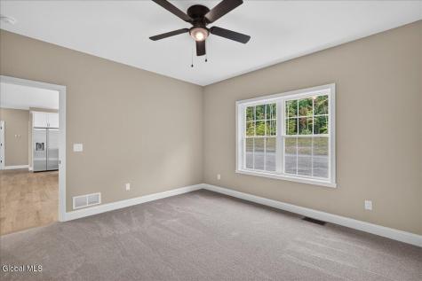 10 Wolfe Road Queensbury NY 12804