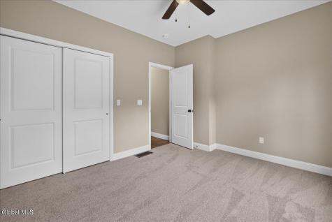 10 Wolfe Road Queensbury NY 12804