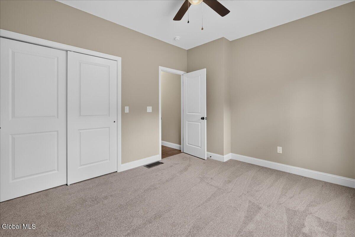 10 Wolfe Road Queensbury NY 12804
