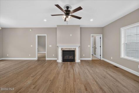 10 Wolfe Road Queensbury NY 12804