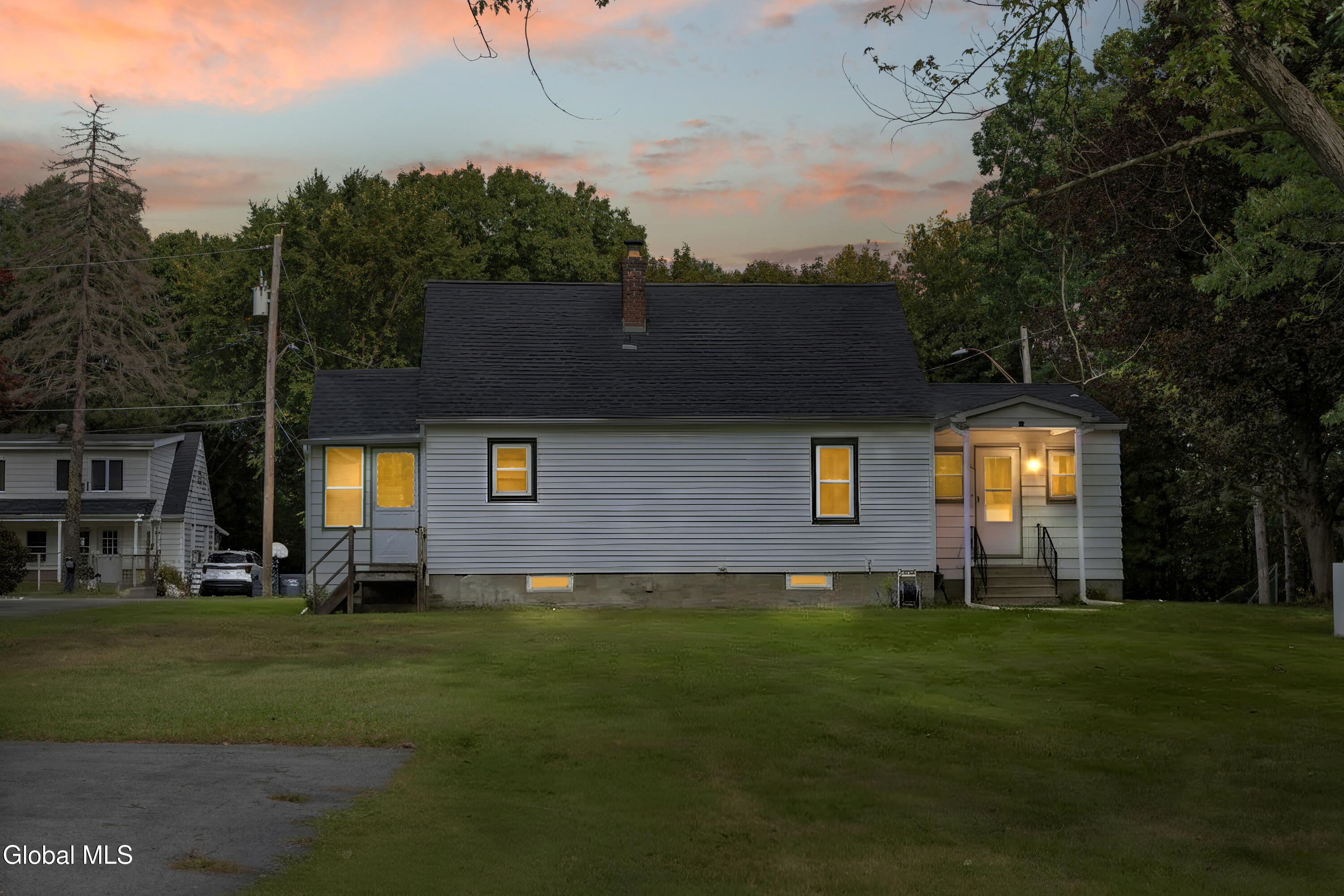 1 Clinton Avenue Waterford NY 12188