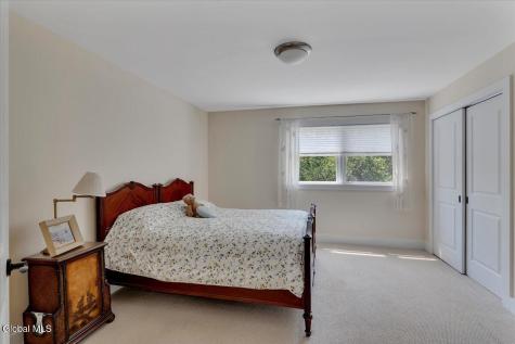 248 Van Wies Point Road Glenmont NY 12077